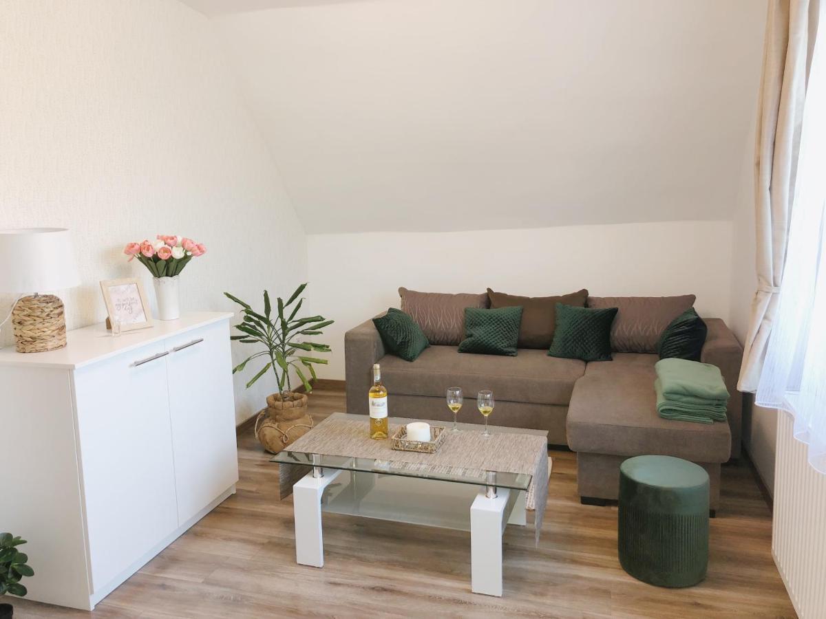 Tramini Apartmanok Eger Ngoại thất bức ảnh